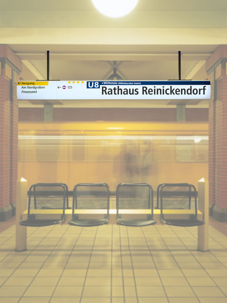 ARCUS Band als Deckenhänger in der U-Bahn Berlin