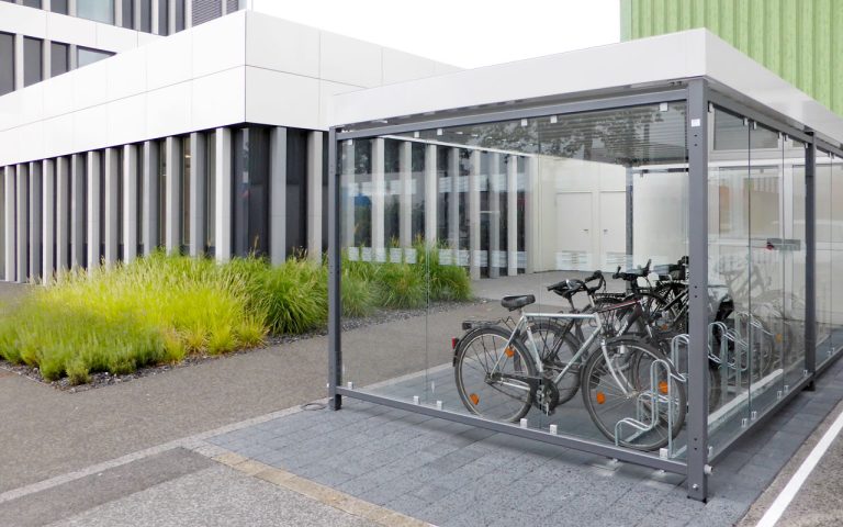 PROTECT Seitenwand mit Glasdekor