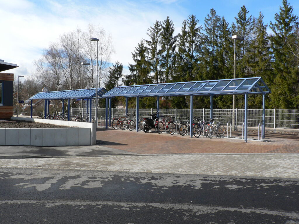 Fahrradabstellanlage Typ M mit beidseitigem Einstand