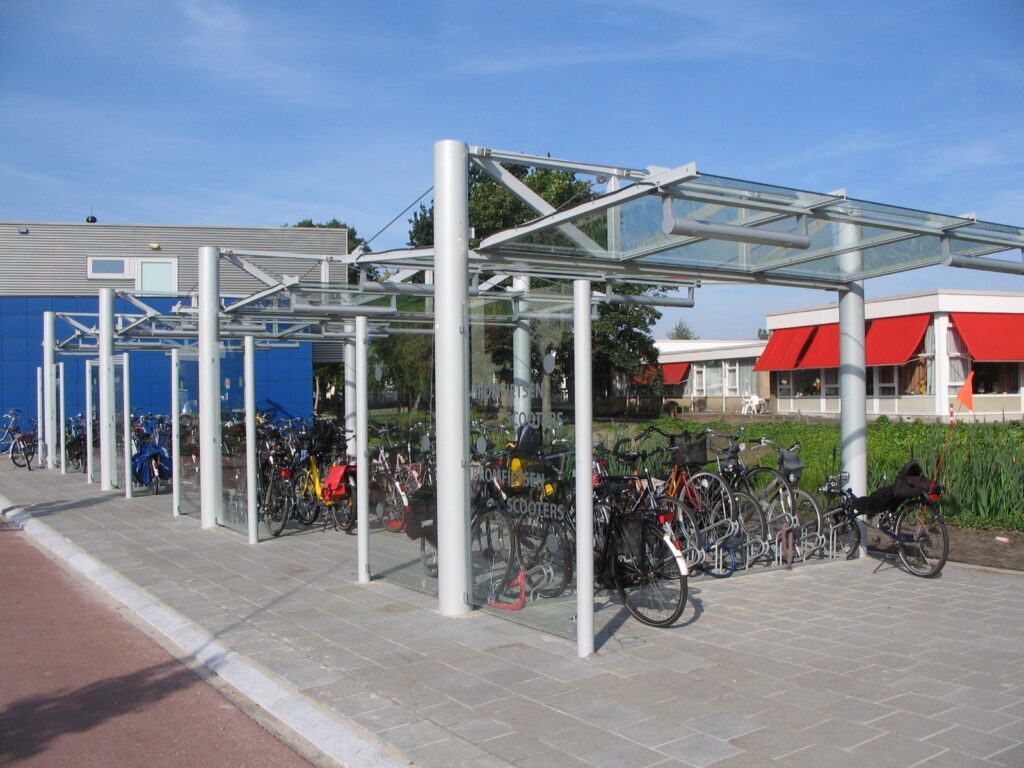 Fahrradunterstand System O doppelzeilig in Leeuwarden
