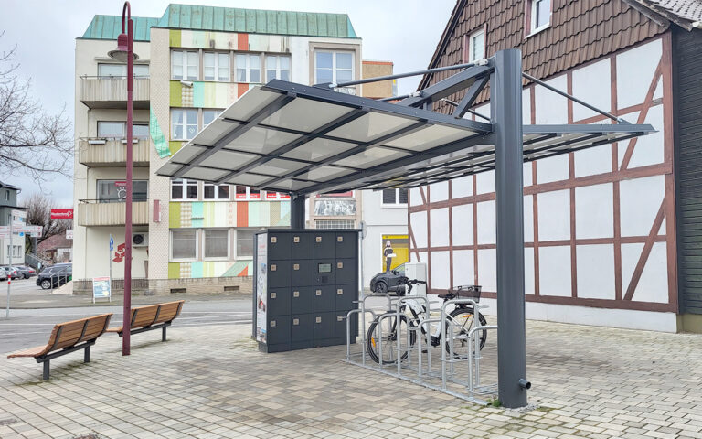 Fahrradüberdachung System O für 14 Fahrräder mit Ladeschrank