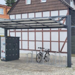 Fahrradüberdachung System O doppelzeilig mit Gründach