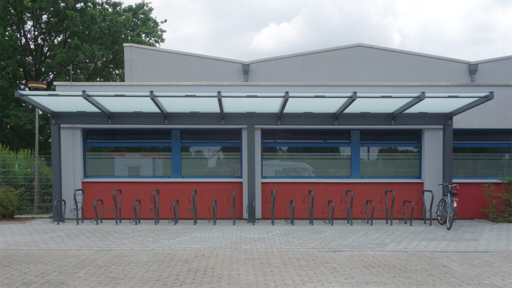 Fahrradüberdachung System Y einzeilig