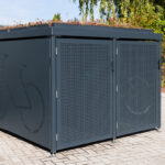 Geschlossene PROTECT BOX mit Gründach