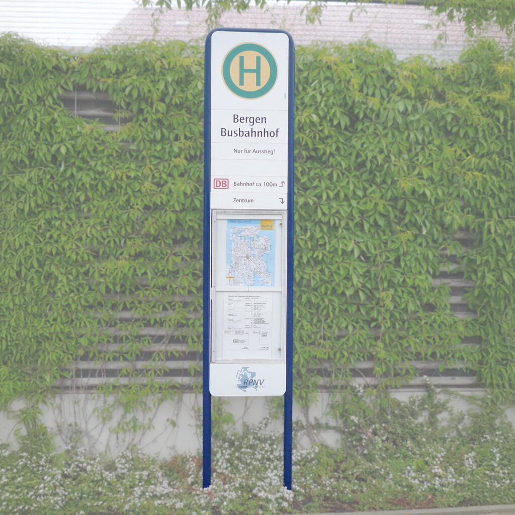 FIS 7 mit Infovitrine VI-1 2x DIN A3 hoch/quer