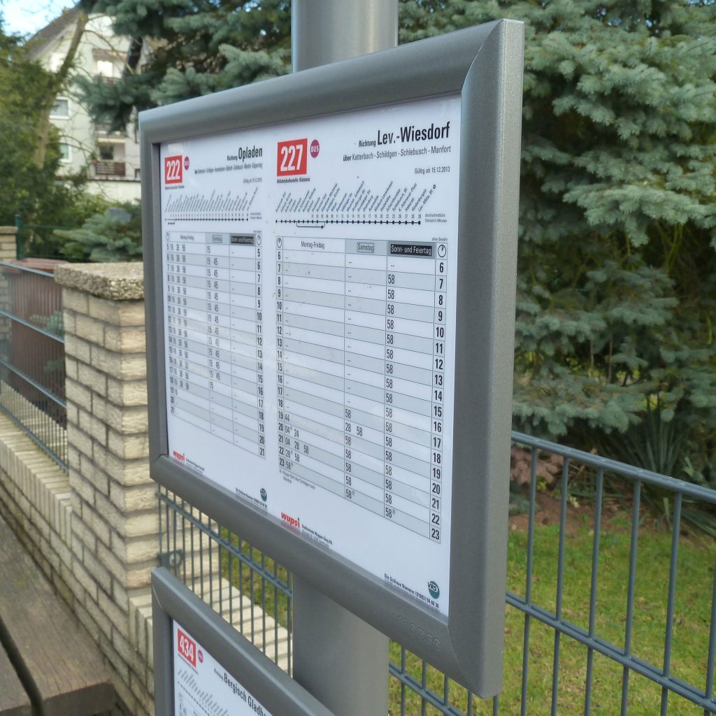 Fahrplankasten FKL/S im Querformat