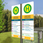 FLAG Zwillingsschilder an Haltestellen mit hohem Informationsbedarf