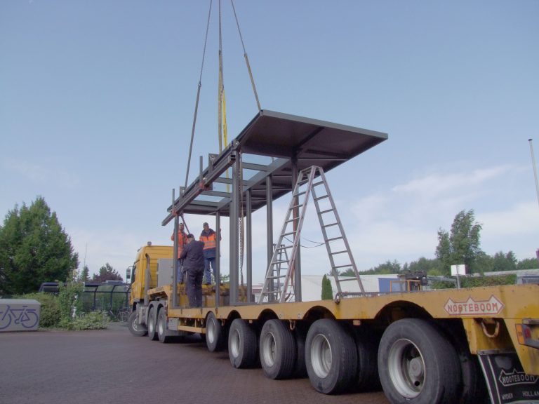 Verladung der einzelnen Bausteine