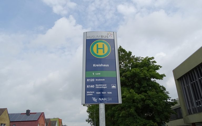 WING easy mittig Husum Kreishaus