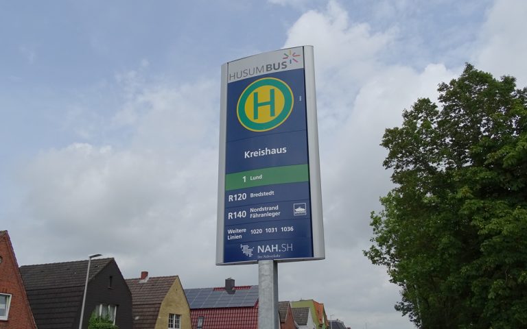 WING easy mittig Husum Kreishaus