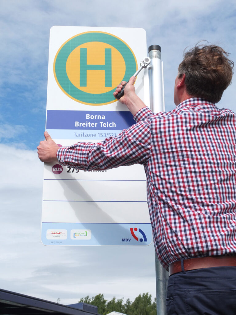 Festschrauben ... fertig!