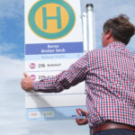 neues Schild einhängen ...