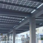 Photovoltaik-Dacheindeckung an der Überdachung ZOB Laichingen