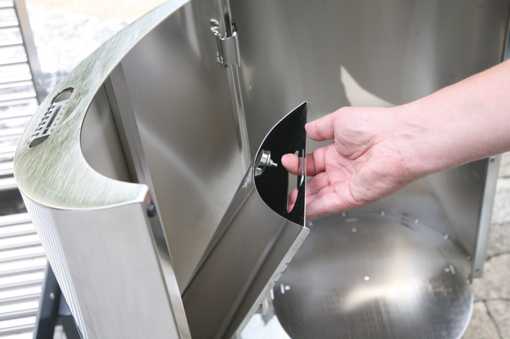 integrierter Ascher mit Magnet