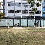 Kombinierte Raucher- und Fahrradüberdachung PROTECT am Landratsamt Naumburg