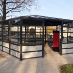 Fahrkartenautomat im Pavillon Typ Pentagon