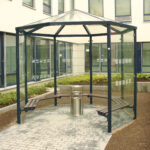 Raucherpavillon mit Glaseindeckung