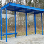 Wartehalle A-G 3-feldrig mit Seitenwand und Einhänge-Sitzbank Typ L