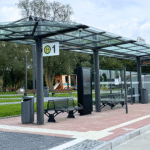 Überdachung System O doppelzeilig mit Windschutzwänden