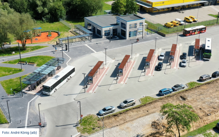 Luftbild ZOB Rostock (Foto: André König - aib)