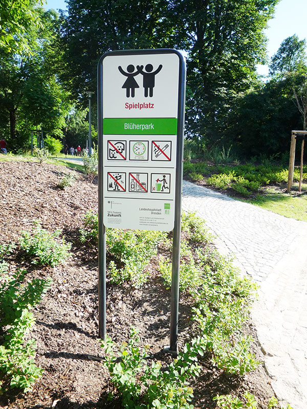 SIS Infoschild am Blüherpark, Dresden