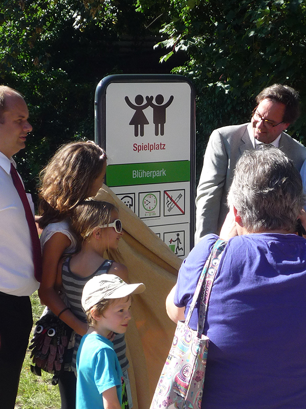 mit SIS 7 am Blüherpark in Dresden