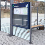 NVV Vitrinen als Windschutzwand am ZOB Spangenberg