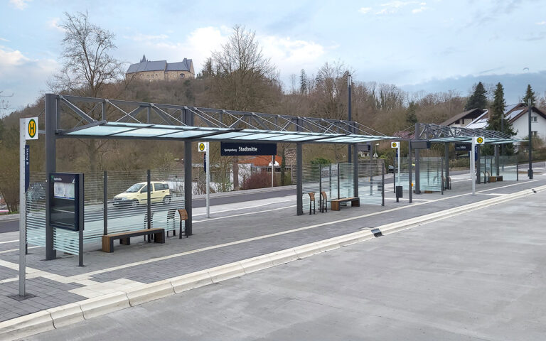 Neue Haltestelle Spangenberg Stadtmitte mit fünf Haltebuchten