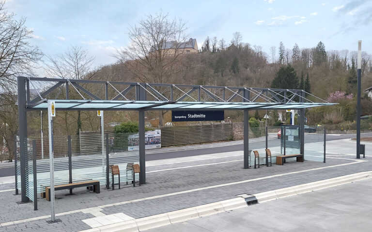 Überdachung System O DZ am Busbahnhof Spangenberg