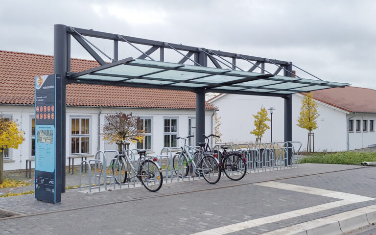 FIS 6-N Infostele an Mobilstation in Stemwede-Levern mit FAA System O