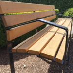 Seitenansicht Seniorenbank TESS2