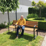 Seniorenbank TESS2 lädt zum Verweilen ein