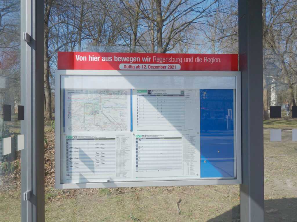Vitrine MT 1.48 im Querformat