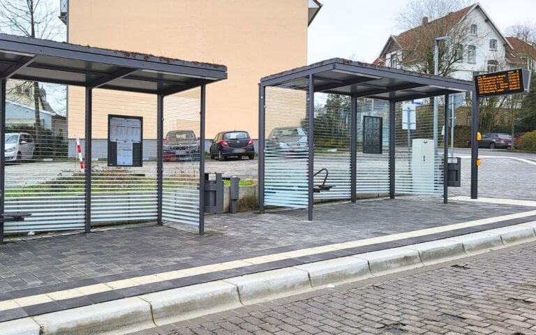 Barrierrefreier Ausbau an der Gräfin-Anna-Straße mit Wartehallen A-G