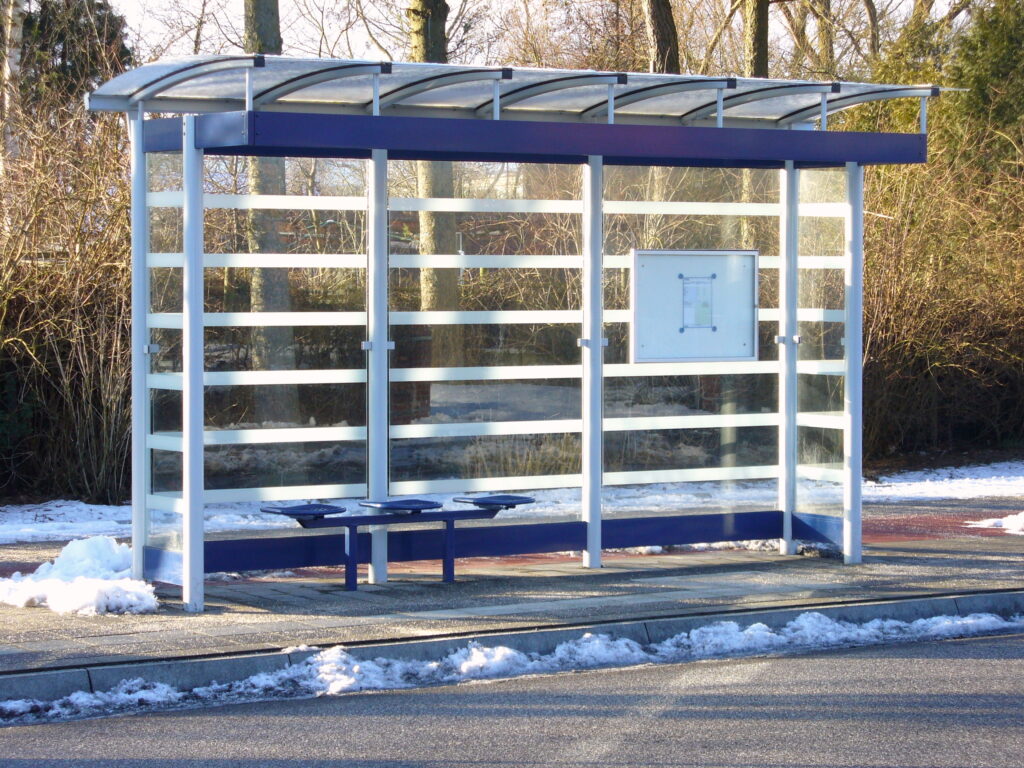 Wartehalle System BASIC mit Bogendach Cuxhaven