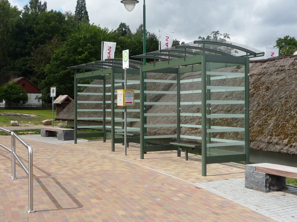 Wartehalle System BASIC mit Bogendach