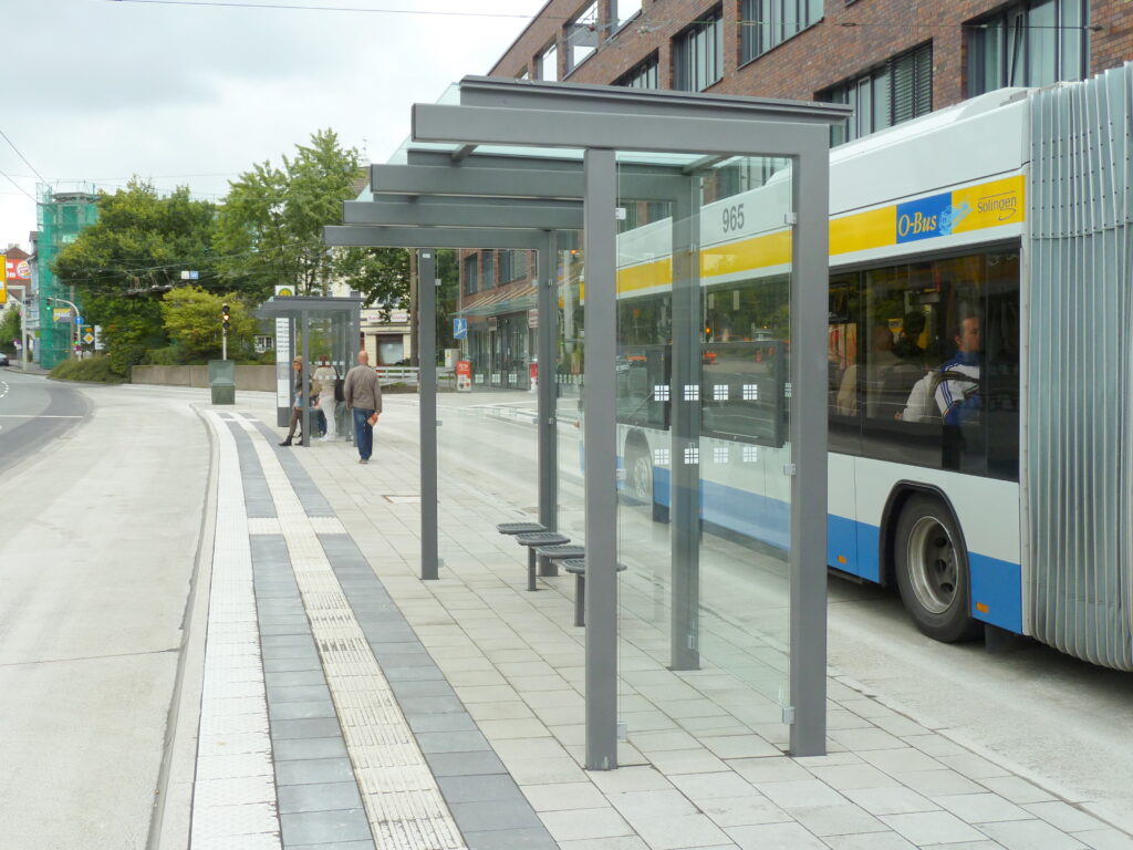 Wartehalle System C in Solingen