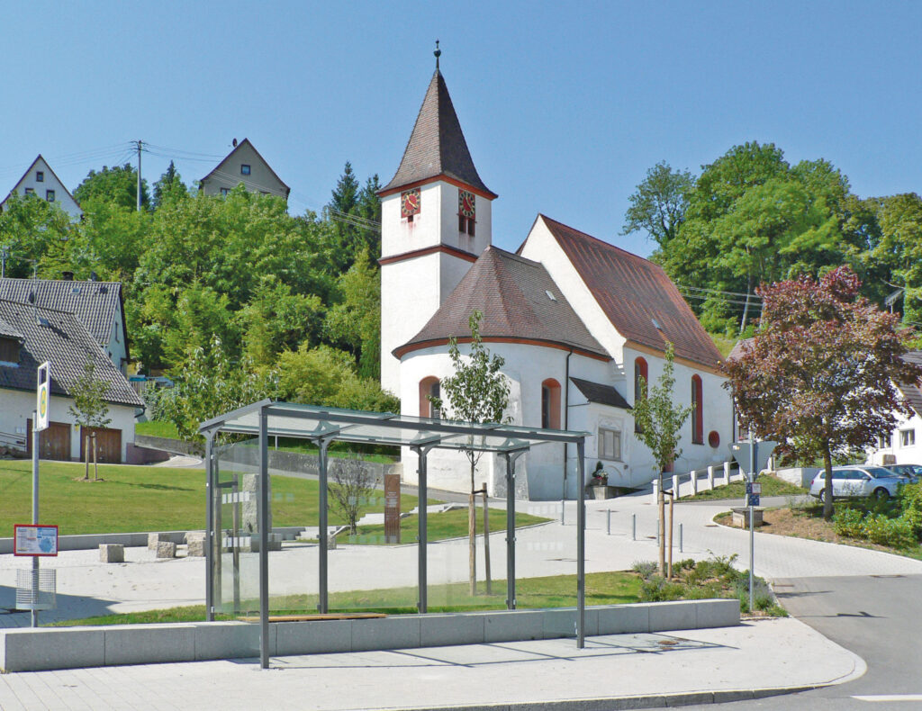 Wartehalle System F mit erhöhter Schneelast