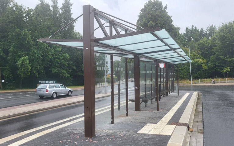 Wartehalle System O doppelzeilig freitragend