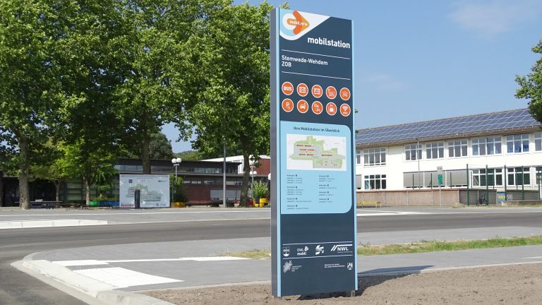 FIS 6-N mobil.nrw Stele am ZOB Wehdem